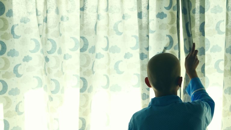 فیلم کاپیتان / محمد حمزه‌ای / سیدصابر امامی