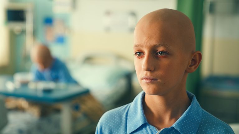 فیلم کاپیتان / محمد حمزه‌ای / سیدصابر امامی